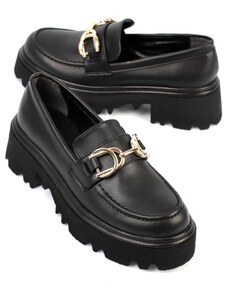 Capone Outfitters Capone Round Toe Women's Buckle Trak Sole Loafers