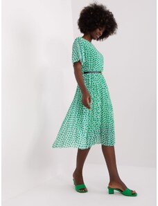 Fashionhunters Zelenobílé midi šaty s potiskem a páskem