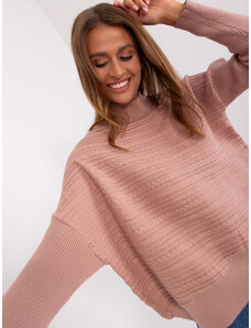 Fashionhunters Zaprášený růžový asymetrický svetr s copánky
