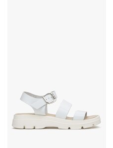 Women's White Chunky Platform Sandals with a Buckle Estro ER00113115