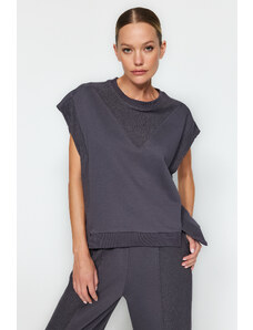 Trendyol Anthracite Regular/Normal fit Stitching details, Stand-up Collar Sleeveless, Thick Knitted Sweatshirt