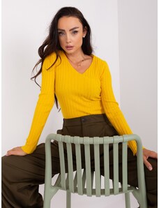Fashionhunters Tmavě žlutý vypasovaný klasický dámský svetr