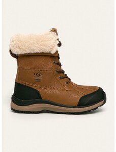 Sněhule UGG Adirondack Boot III 1095141