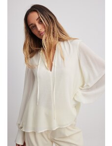 NA-KD Pleated Back Tie Neck Blouse