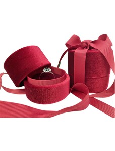 Luxusní červená dárková krabička na prsten se stužkou