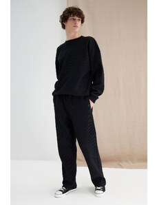 Trendyol Black More Sustainable Oversize/Wide-Fit Textured Label Detail Sweatpants