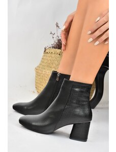 Fox Shoes Black Crocodile Print Thick Heeled Women's Boots