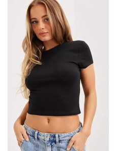 Madmext Black Basic Women's T-Shirt / Fitted Cut