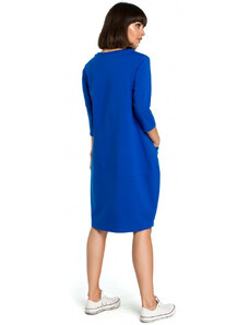 model 15098327 Oversized šaty s přední kapsou královská modř - BeWear