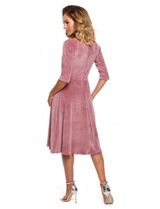 Sametové zavinovací midi šaty růžové model 18003864 - Moe