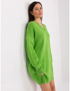 Fashionhunters Tmavě zelené pletené šaty s výstřihem