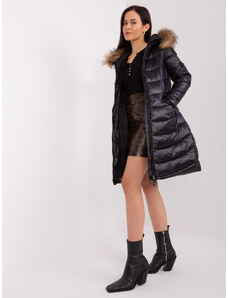 Fashionhunters Černá prošívaná zimní bunda s kožíškem