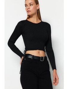 Trendyol Black Crop Crew Neck Knitwear Sweater