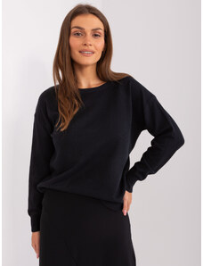 Fashionhunters Černý dámský klasický svetr s dlouhým rukávem