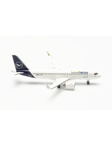 Herpa Airbus A320neo Lufthansa Lovehansa 1:500