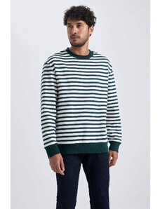 DEFACTO Comfort Fit Sweatshirt