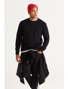 AC&Co / Altınyıldız Classics Men's Black Standard Fit Regular Cut Inner Fleece 3 Threads Crew Neck Cotton Sweatshirt.