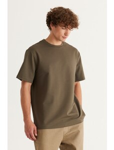 ALTINYILDIZ CLASSICS Pánské khaki pohodlné střihové bavlněné tričko s kulatým výstřihem.