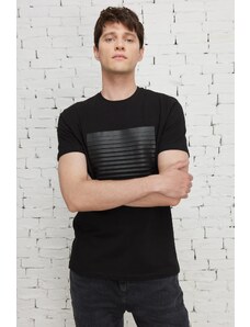 AC&Co / Altınyıldız Classics ALTINYILDIZ CLASSICS Pánské černé slim fit slim fit tričko s krátkým rukávem s bavlněným potiskem.