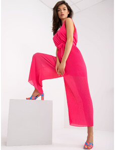 Fashionhunters Růžový dlouhý plisovaný overal se širokými nohavicemi