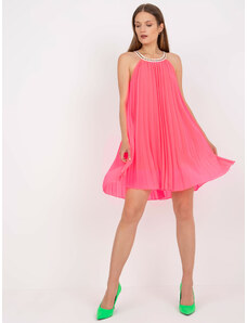 Fashionhunters Fluo růžové plisované šaty jedné velikosti s ramínky