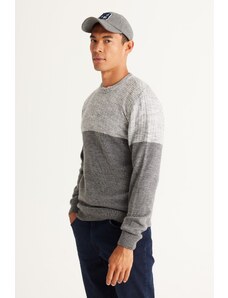 AC&Co / Altınyıldız Classics Men's Gray Melange Standard Fit Regular Cut Crew Neck Colorblok Patterned Knitwear Sweater.