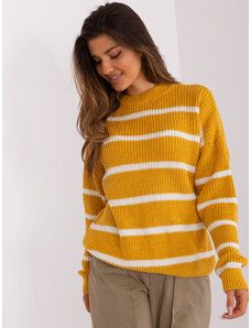 Fashionhunters Tmavě žlutý oversize svetr s kulatým výstřihem