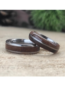 Woodlife Snubní titanové prsteny s ořechem