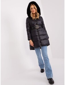 Fashionhunters Černá prošívaná zimní bunda s páskem