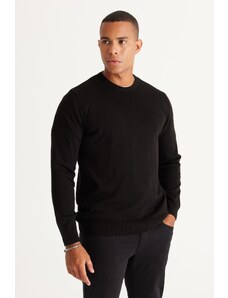 ALTINYILDIZ CLASSICS Men's Black Standard Fit Normal Cut Crew Neck Cotton Knitwear Sweater.