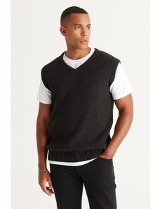 AC&Co / Altınyıldız Classics Men's Anthracite-Melange Standard Fit Normal Cut V Neck Knitwear Sweater.