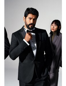 ALTINYILDIZ CLASSICS Men's Black Slim Fit Slim Fit Swallowtail Collar Patterned Vest Tuxedo Suit.