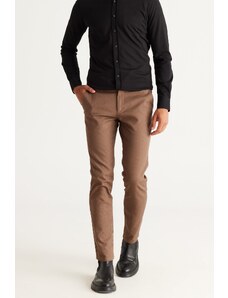 ALTINYILDIZ CLASSICS Men's Camel Slim Fit Slim Fit Side Pockets Cotton Flexible Comfortable Dobby Trousers.