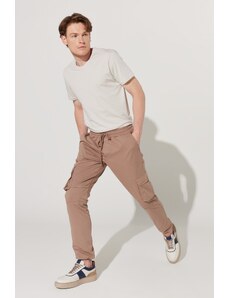 AC&Co / Altınyıldız Classics Men's Mink Slim Fit Slim Fit Cargo Pocket Cotton Flexible Trousers with Elastic Waist and Leg Legs