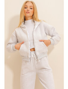 Trend Alaçatı Stili Women's Grimelange Hooded Kangaroo Pocket 3 Thread Crop Sweatshirt