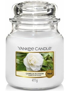 Yankee Candle vonná svíčka Classic ve skle střední Camellia Blossom