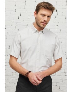 ALTINYILDIZ CLASSICS Men's White-beige Comfort Fit Comfy Cut Buttoned Collar Dobby Short Sleeve Shirt with Pocket.