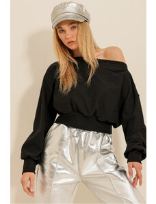 Trend Alaçatı Stili Women's Black Boat Neck Self-Textured Crop Sweatshirt