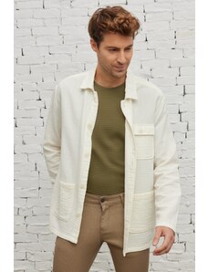 ALTINYILDIZ CLASSICS Men's Beige Comfort Fit Relaxed Cut Concealed Buttoned Collar 100% Cotton Winter Shirt Jacket