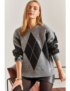 Bianco Lucci Women's Diamond Patterned Knitwear Sweater
