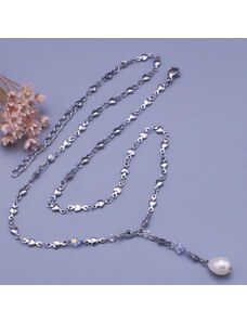 Krásný náhrdelník z chirurgické oceli zdobený krystalky Swarovski