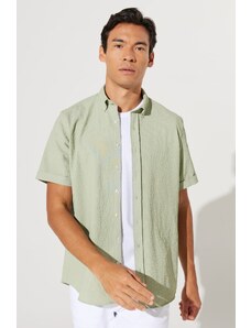 AC&Co / Altınyıldız Classics Men's Khaki Slim Fit Slim Fit Buttoned Collar See-through Patterned Short-Sleeved Shirt.