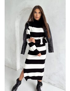 Dámské pruhované šaty s rozparkem MMK Premium 4898 černo-bílé