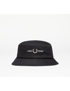 Klobouk FRED PERRY Graphic Brand Twill Bucket Hat Black/ Warm Grey