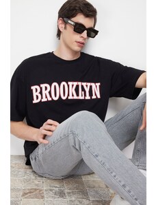 Trendyol Black Oversize/Wide-Fit Fluffy Brooklyn City-Text Print 100% Cotton T-Shirt