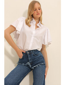 Trend Alaçatı Stili Women's White Poplin Shirt with Flounced Sleeves