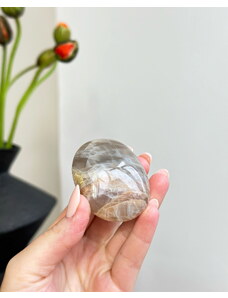 Gaia Crystal Měsíční kámen leštěné mýdlo Madagaskar 73g