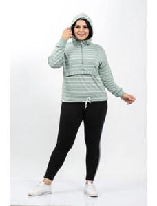 Şans Women's Plus Size Green Hooded Sweatshirt with a zipper at the front and a tie detail at the waist.