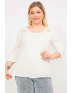 Şans Women's Bone Plus Size Blouse with Capri Sleeves with Lace and Elastic Detail on the Shoulders and Back Robe.