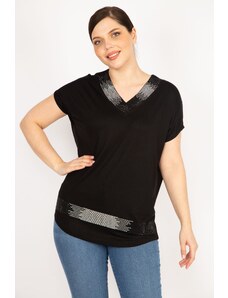 Şans Women's Black Plus Size Collar And Hem Stone Detailed V-Neck Blouse